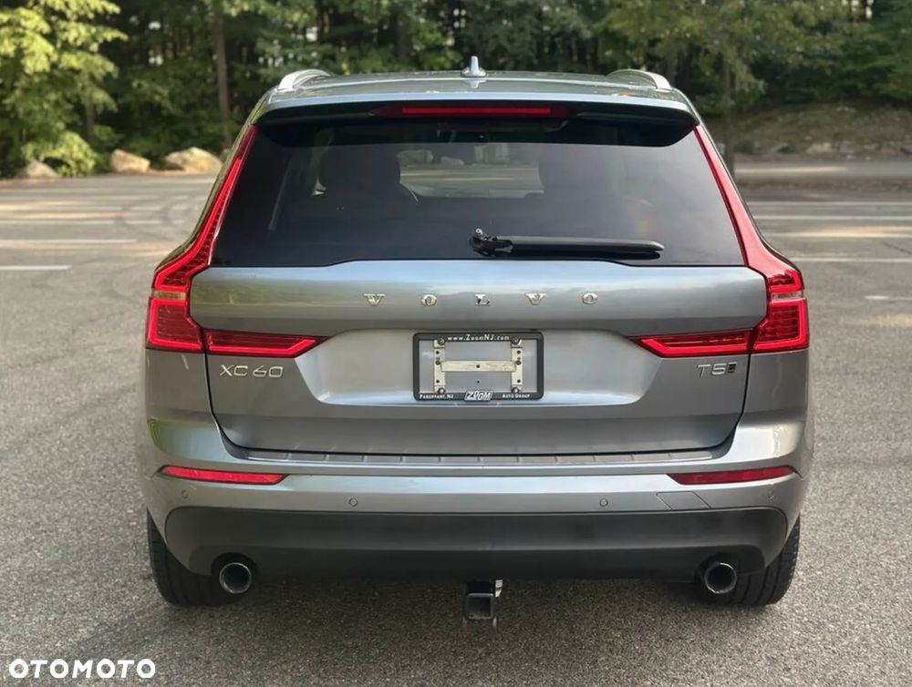 Volvo XC 60 T5 AWD Geartronic Momentum Pro - 4