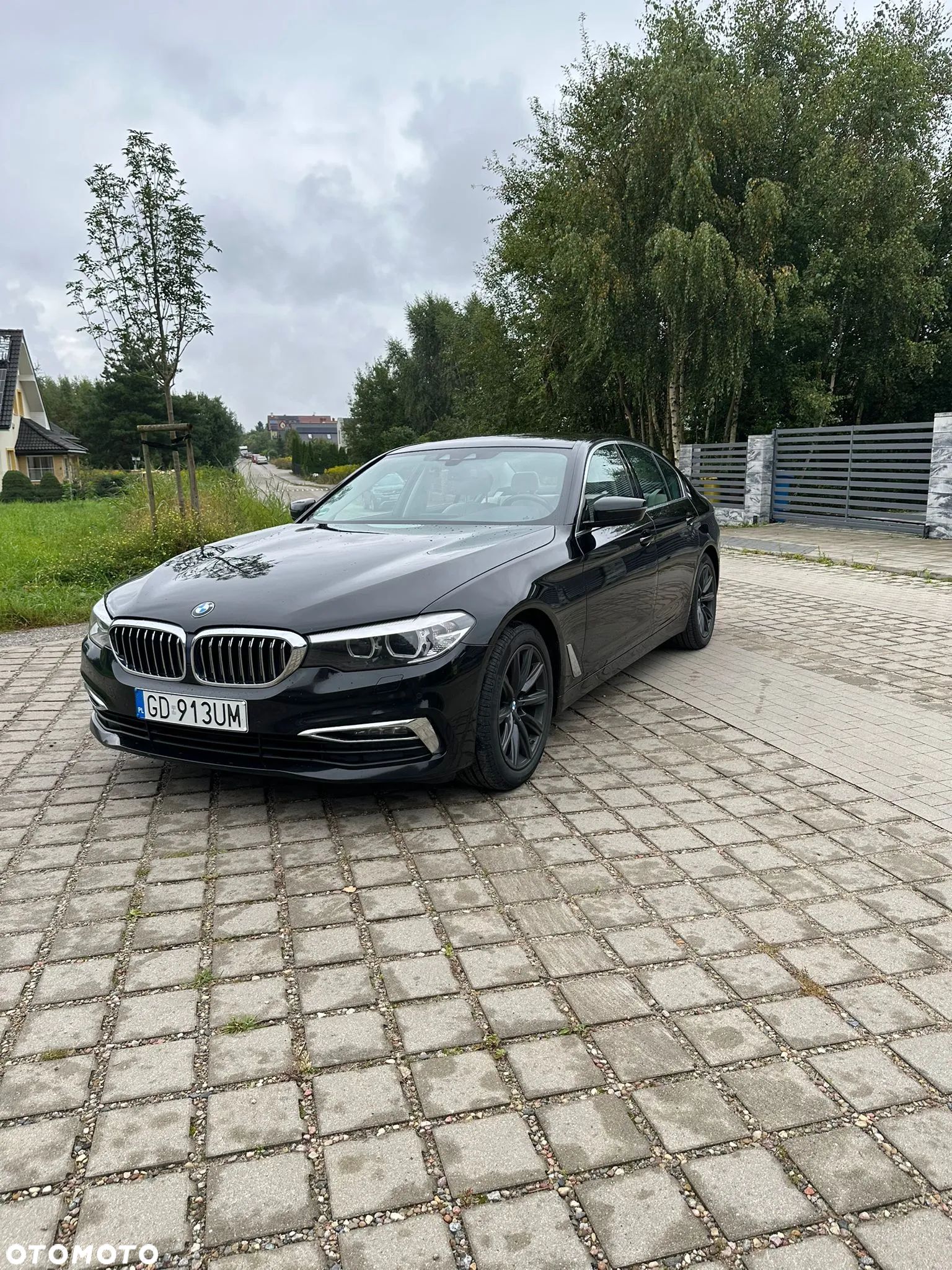 BMW Seria 5 520d xDrive Luxury Line - 1