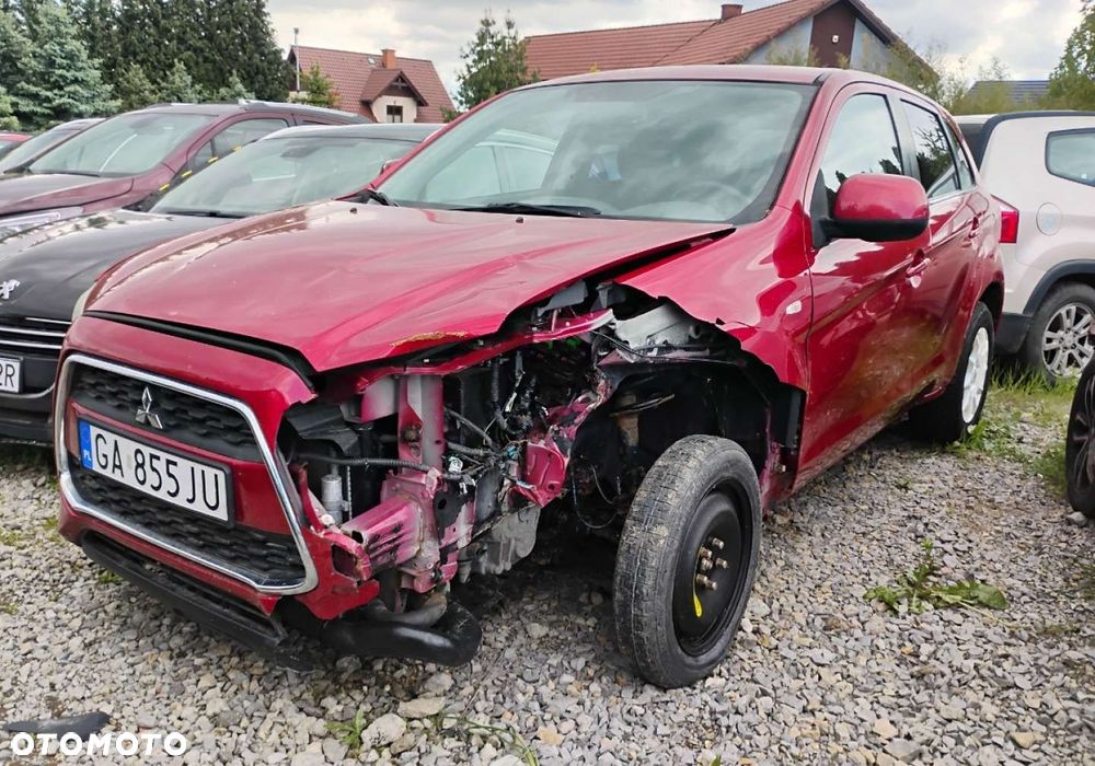 Mitsubishi ASX - 3