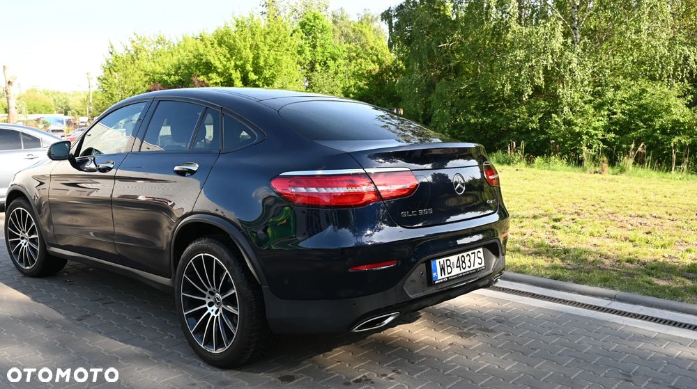 Mercedes-Benz GLC 300 4-Matic - 3