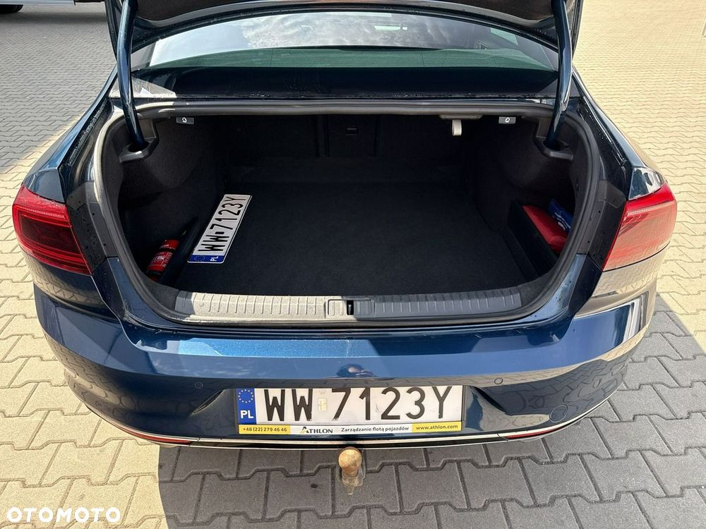 Volkswagen Passat 2.0 TSI Elegance DSG - 16