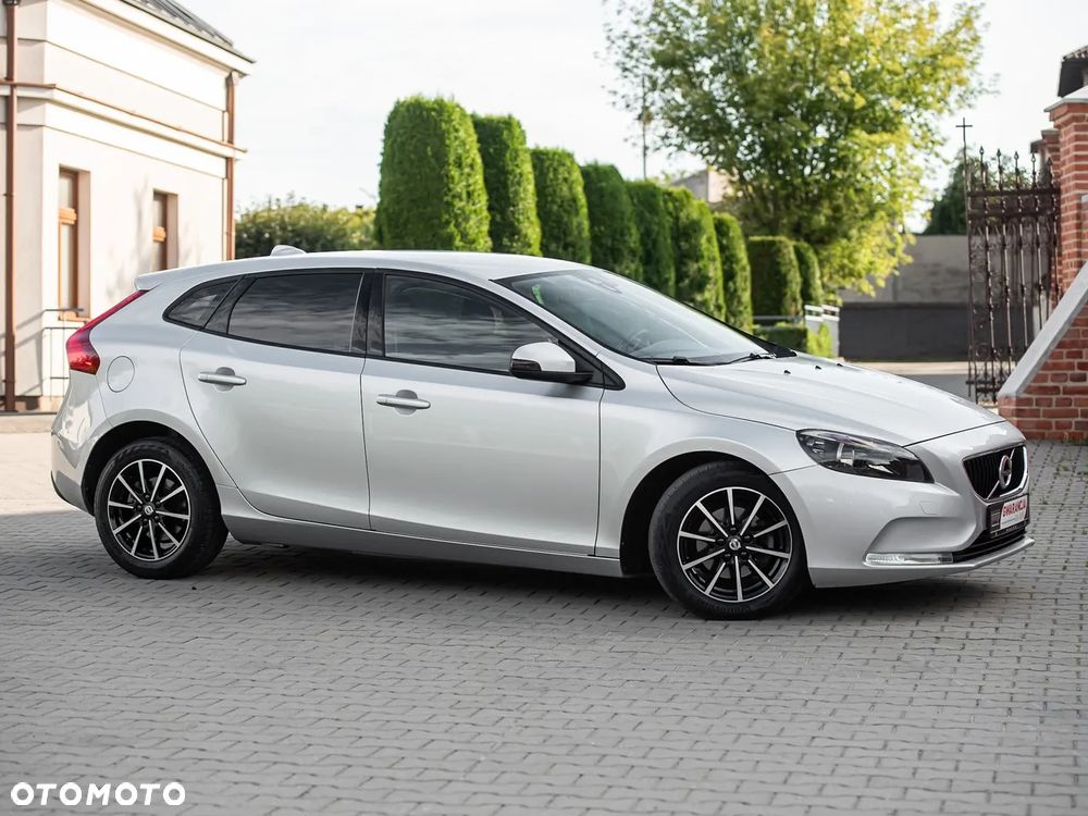 Volvo V40 D2 Kinetic - 4
