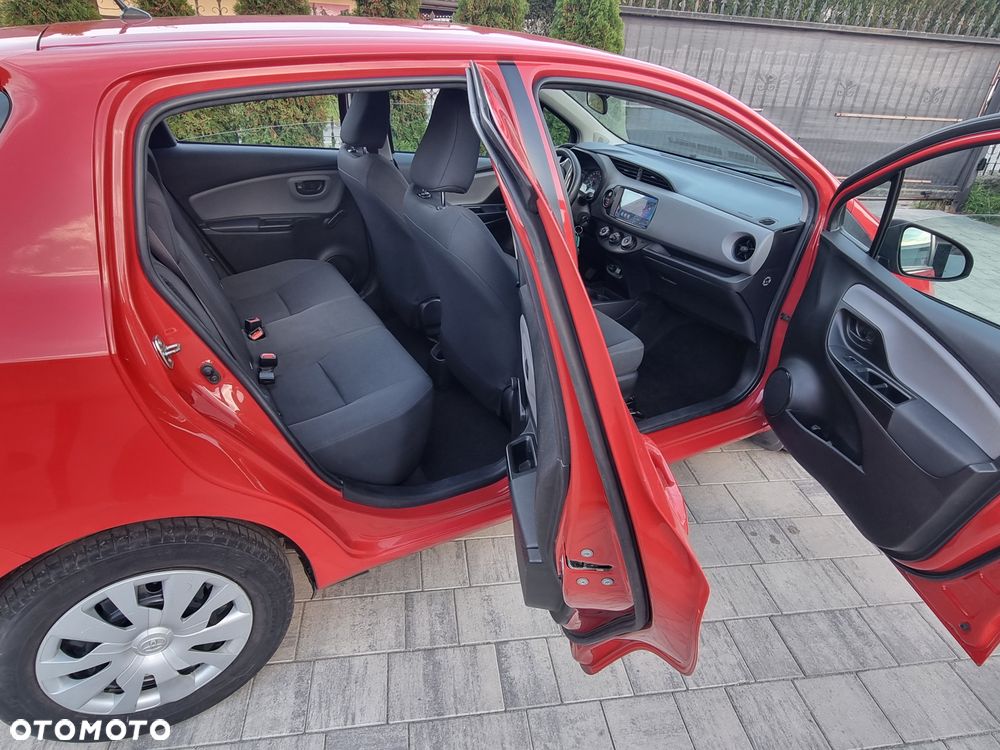 Toyota Yaris - 17