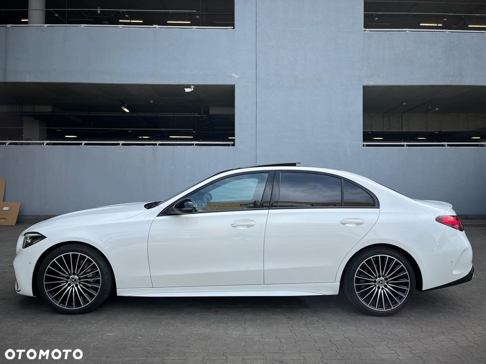 Mercedes-Benz Klasa C 180 mHEV AMG - 9