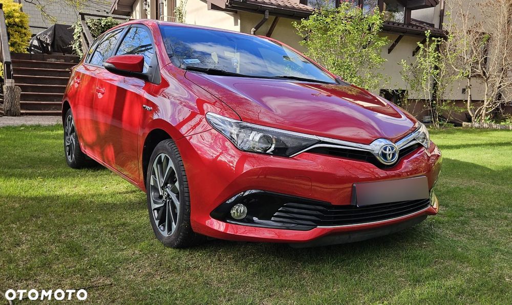 Toyota Auris 1.8 HSD Prestige - 1