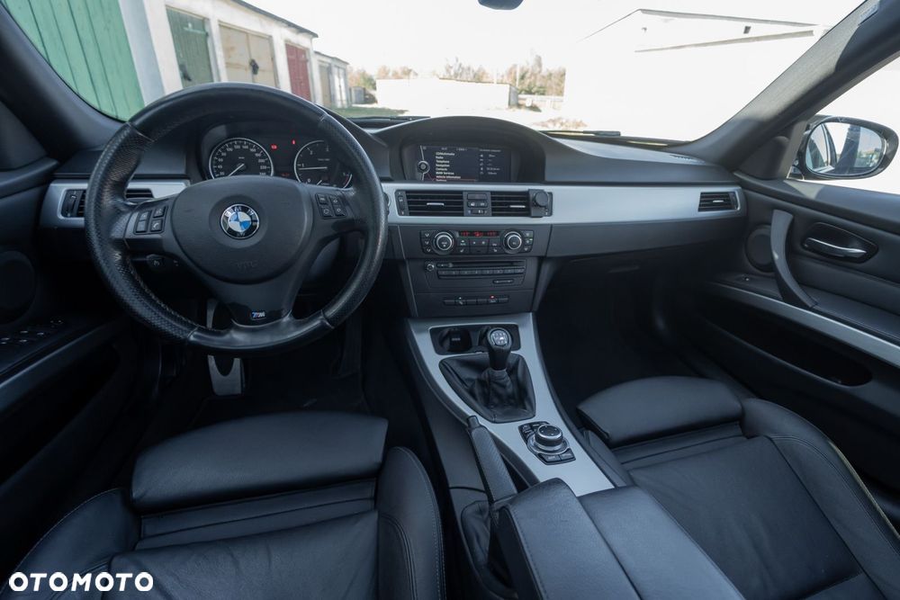 BMW Seria 3 320d - 15