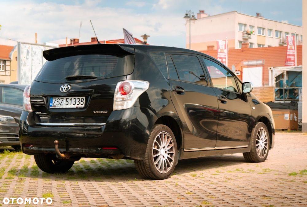 Toyota Verso - 3