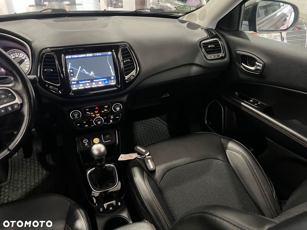 Jeep Compass 1.4 TMair Sport FWD S&S - 22