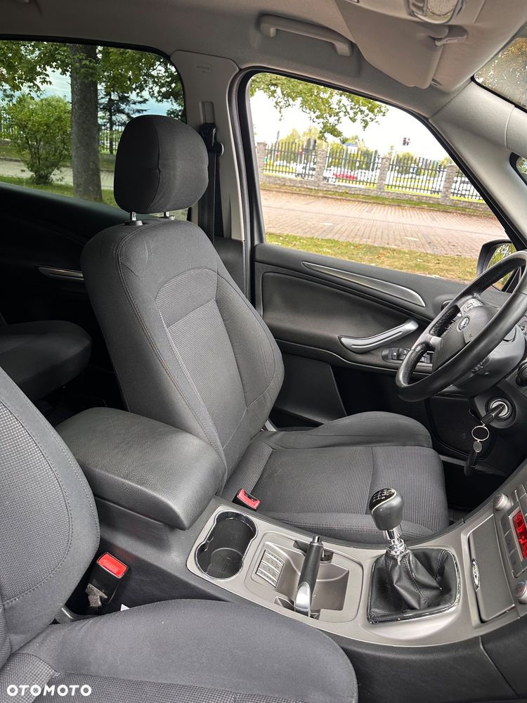 Ford S-Max 2.0 TDCi Ambiente - 22