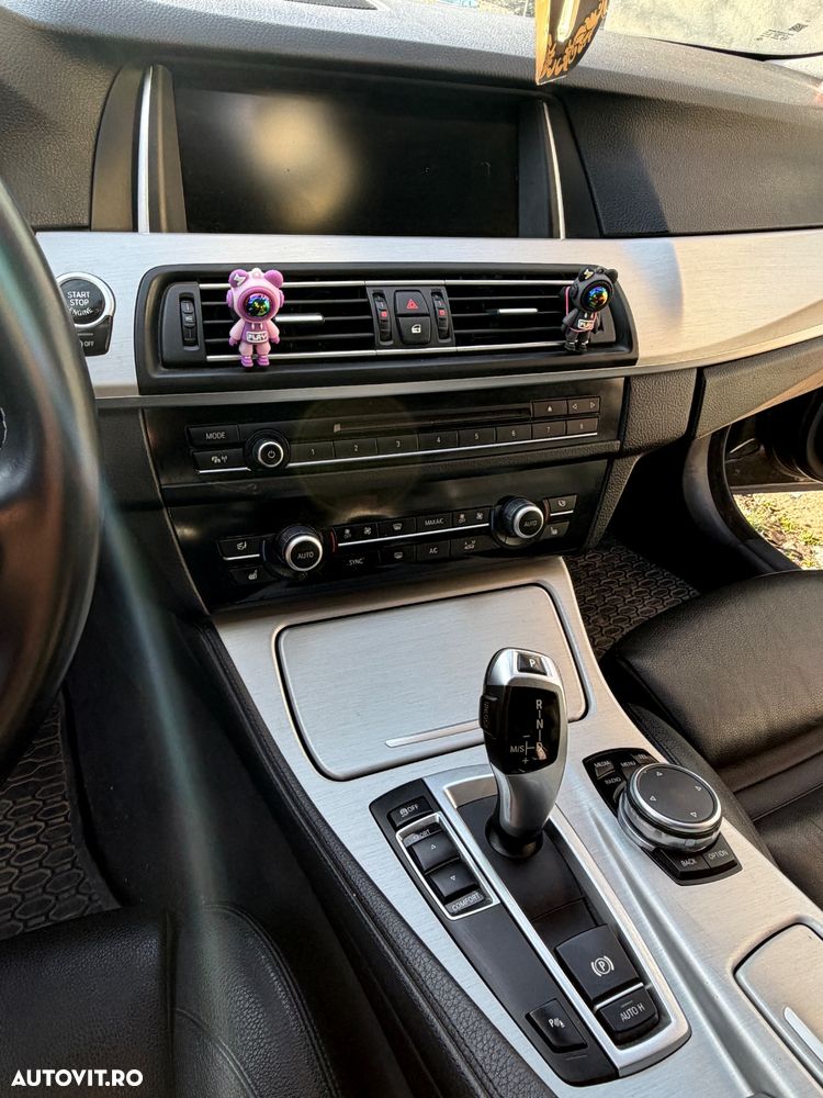 BMW Seria 5 520d Aut. - 18
