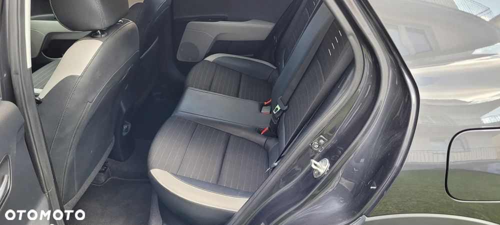 Kia Stonic - 15