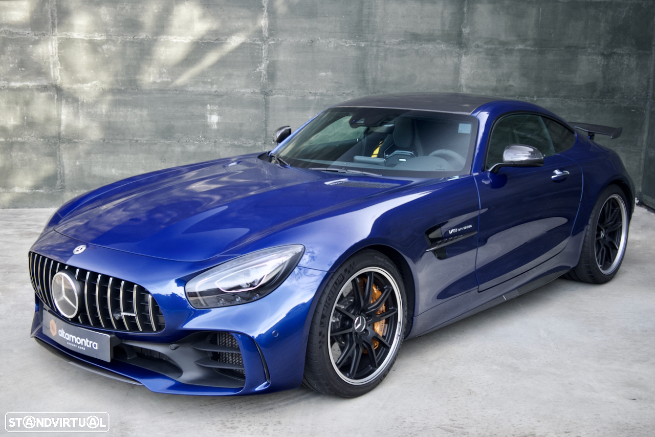 Mercedes-Benz AMG GT R - 13