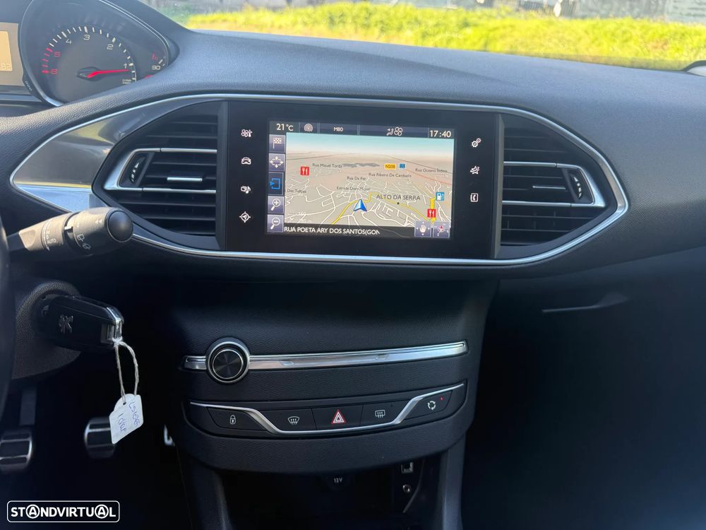 Peugeot 308 SW - 17