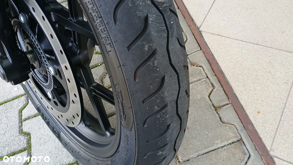 Royal Enfield Continental - 22