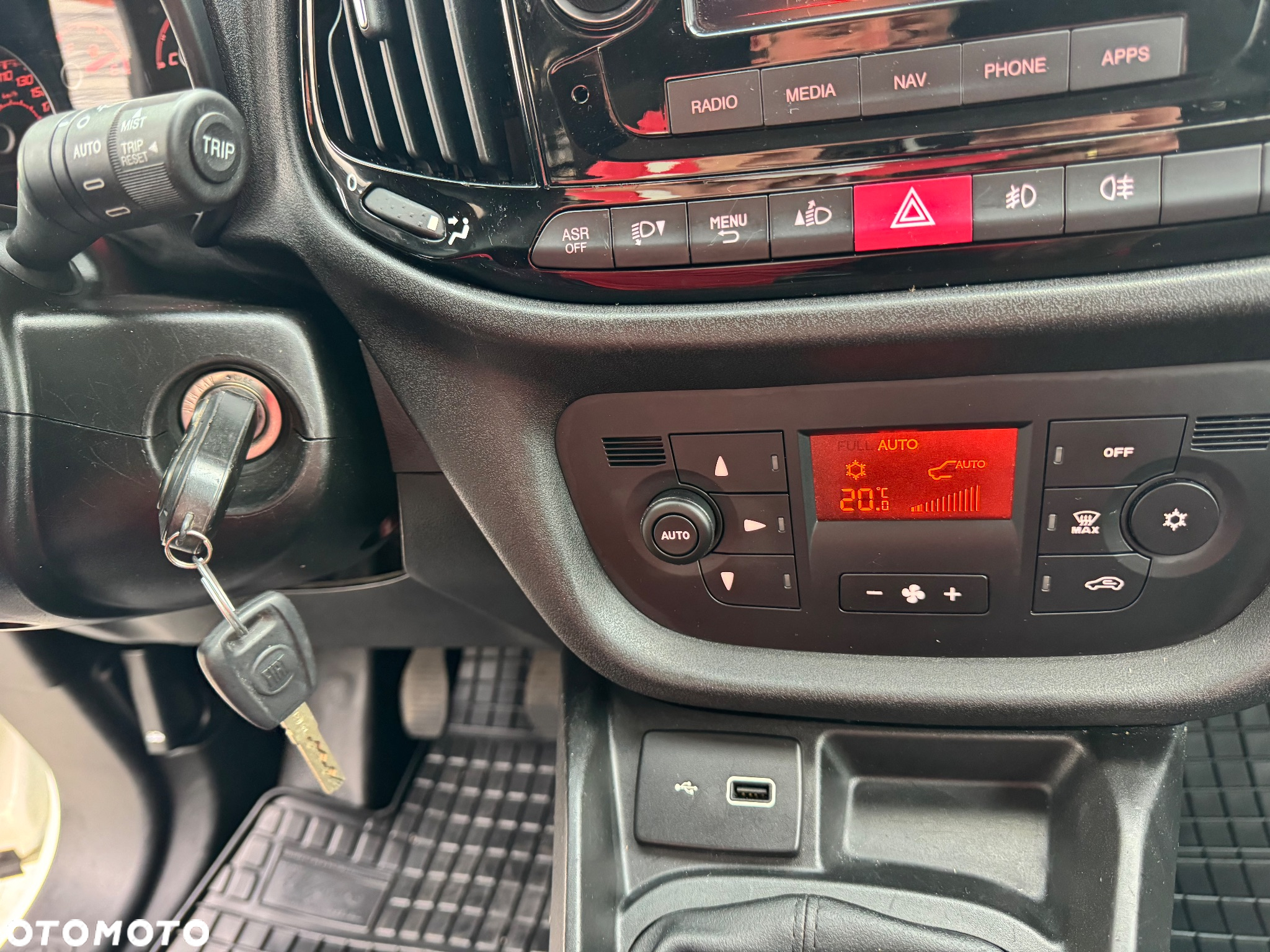 Fiat Doblo - 21