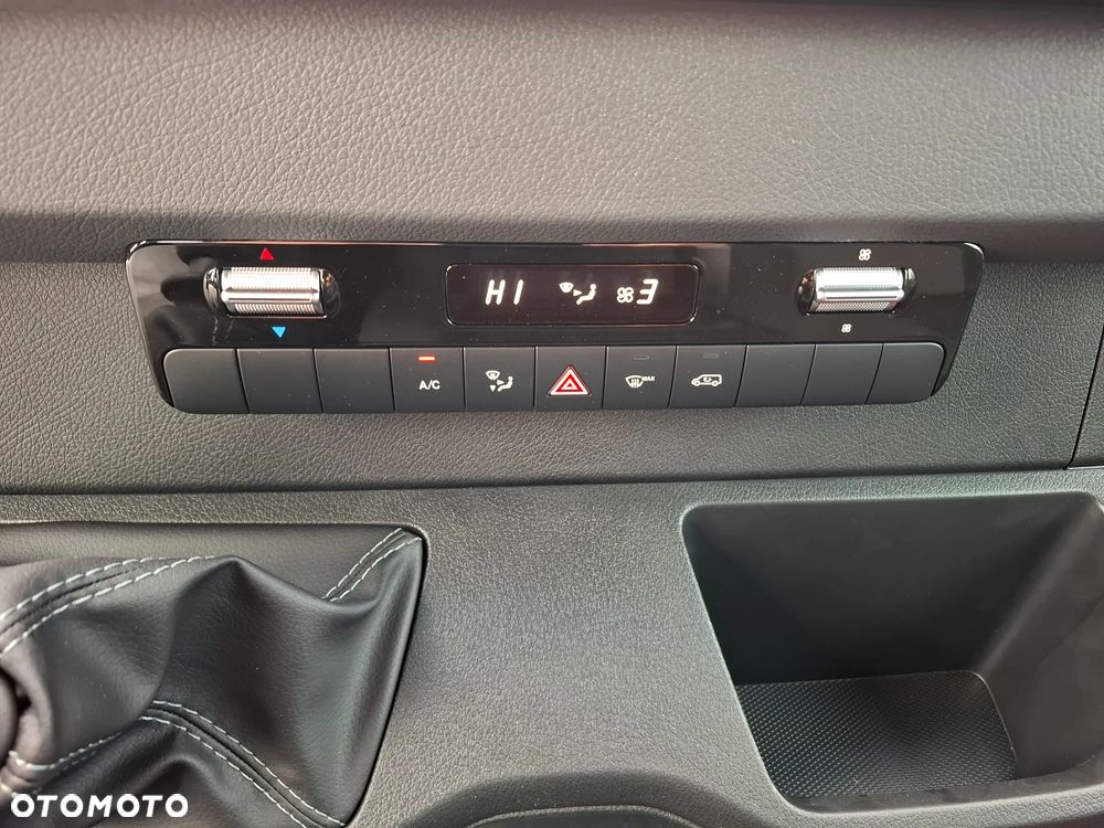Mercedes-Benz Sprinter 317 CDI Podwozie 4325 mm - Kontener 8 EP - 27