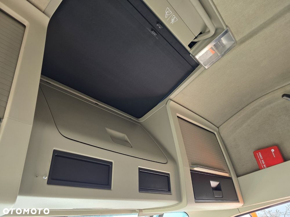Volvo FH Euro 6- Automat- Standard- Nowe Tacho- - 12