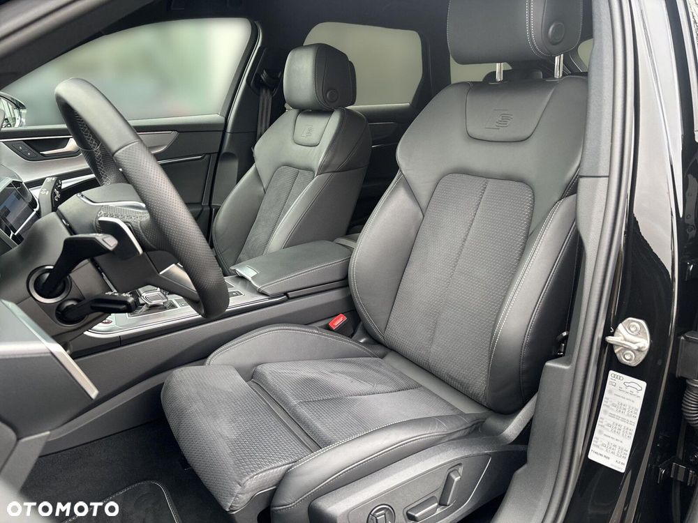 Audi S6 Limousine - 13