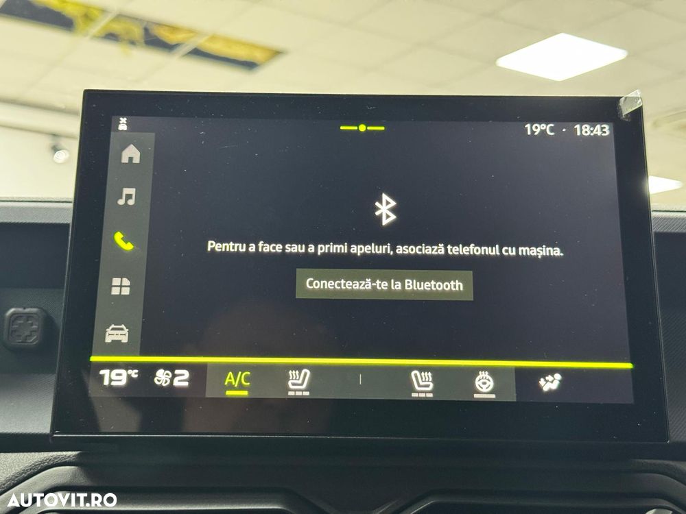 Dacia Duster HEV 140 Journey - 16