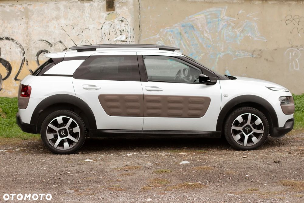 Citroën C4 Cactus Pure Tech 110 Stop&Start Shine Edition - 4