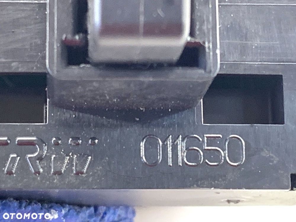 PRZEŁĄCZNIK SZYB  FIAT BRAVO II (198_) 2006 - 2022 1.4 T-Jet (198AXG1B) 88 kW [120 KM] benzyna - 5