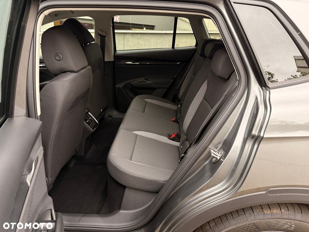 Skoda Elroq 61kWh Essence - 13
