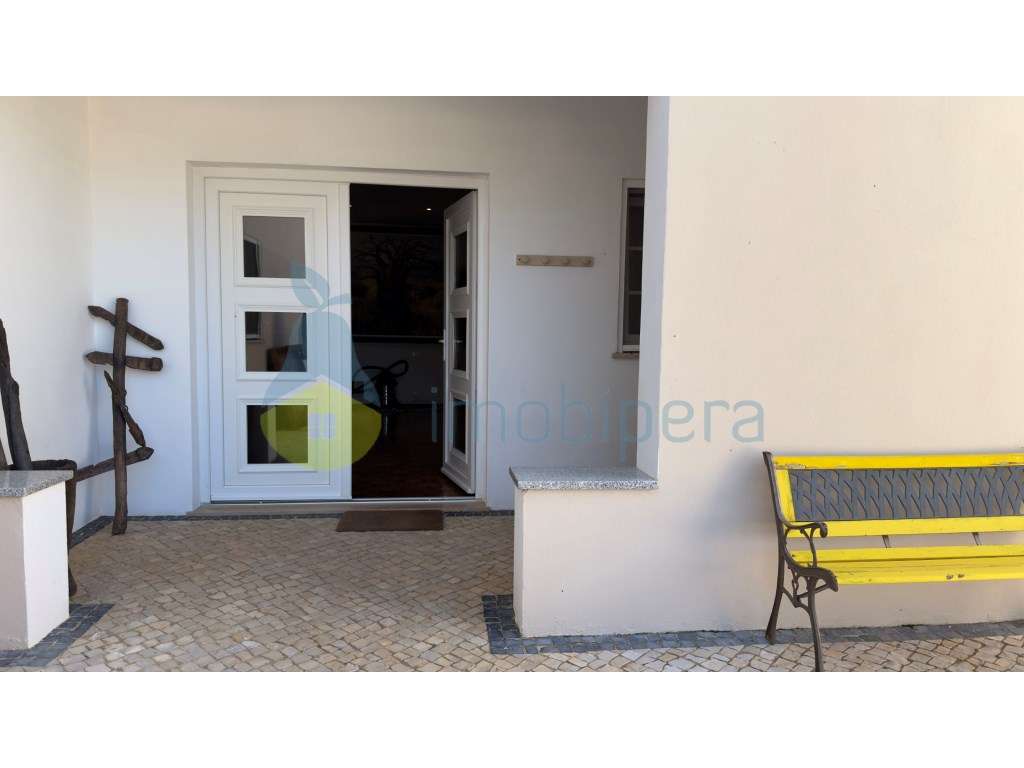 Moradia T5 Premium com Piscina e Lotes Urbanos - Foral Algoz - Grande imagem: 4/47