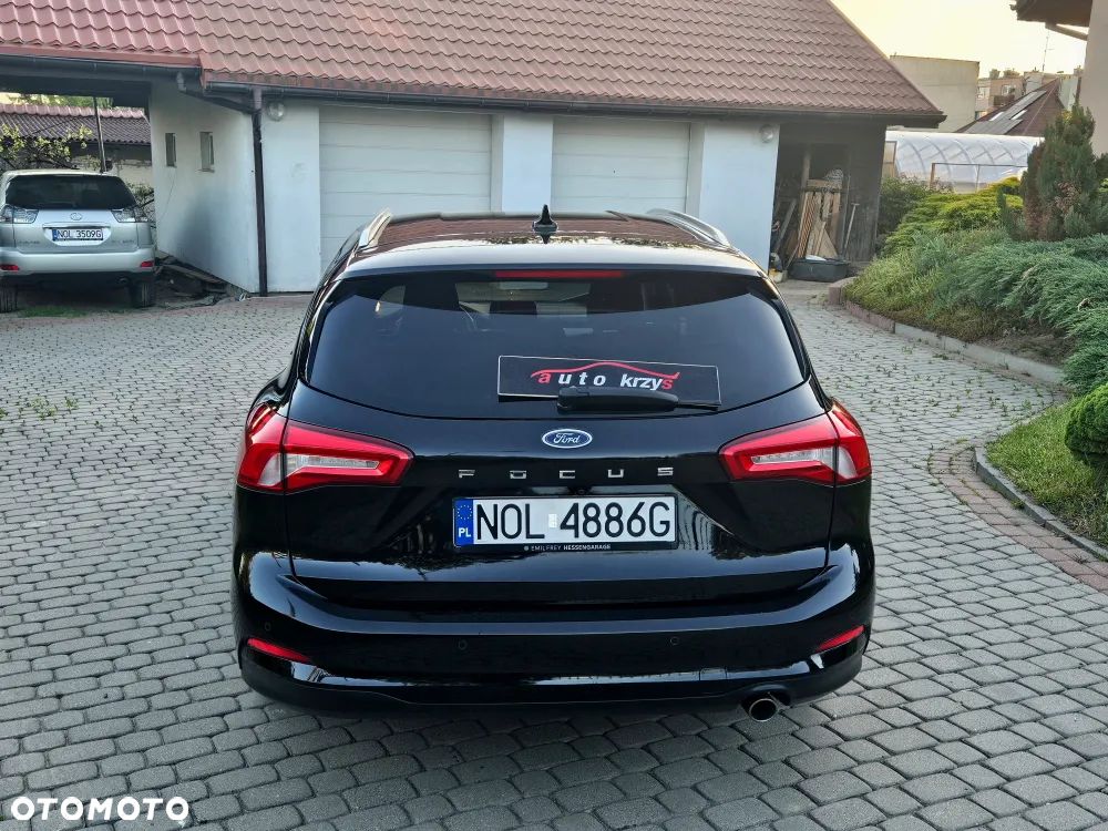 Ford Focus - 12