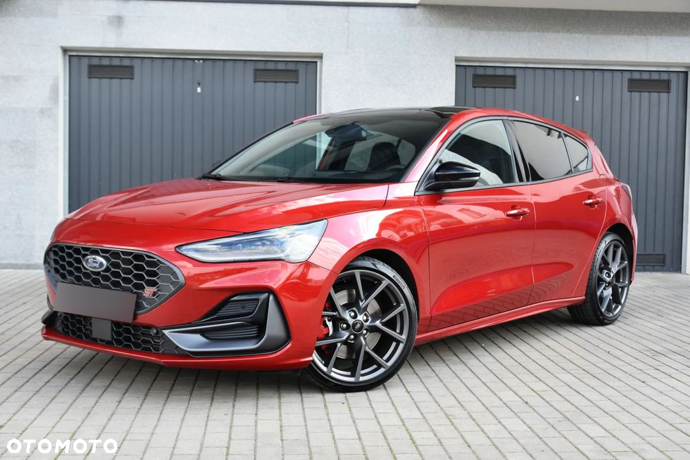 Ford Focus 2.3 EcoBoost ST X - 2