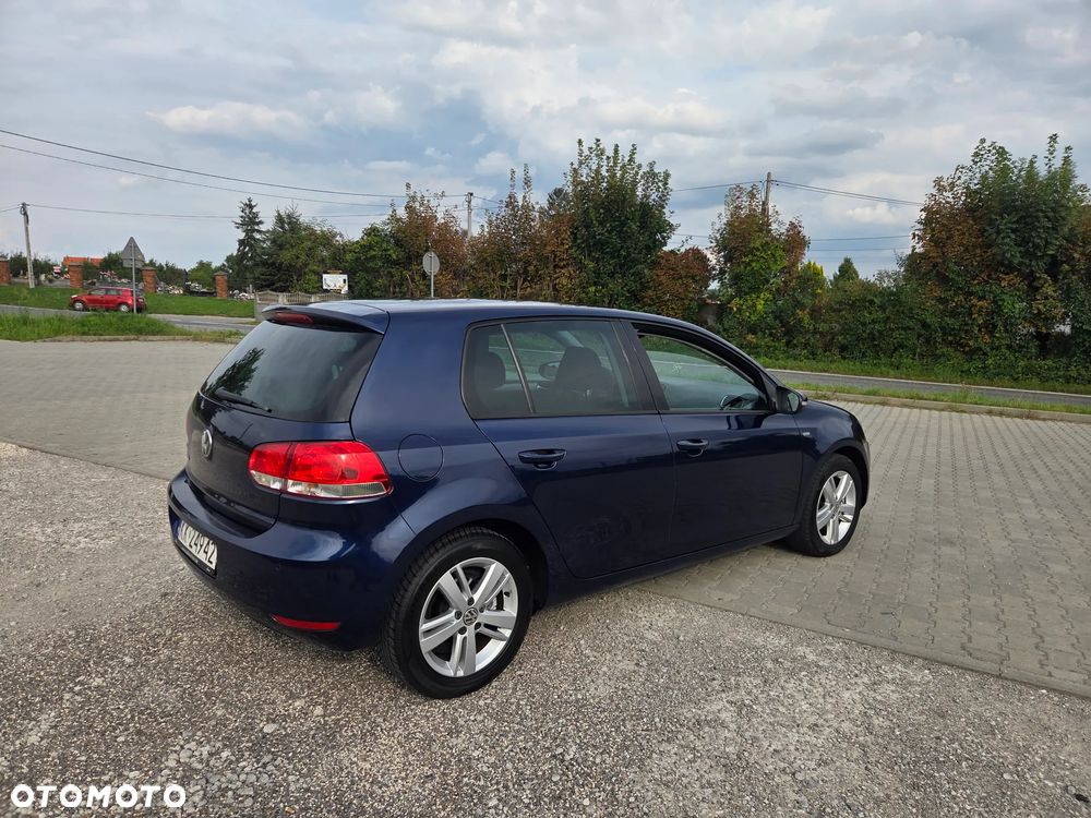 Volkswagen Golf 1.2 TSI BMT Start - 4