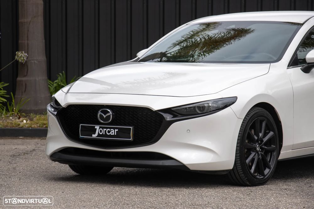 Mazda 3 Hatchback 2.0 Sky-X Excellence - 2