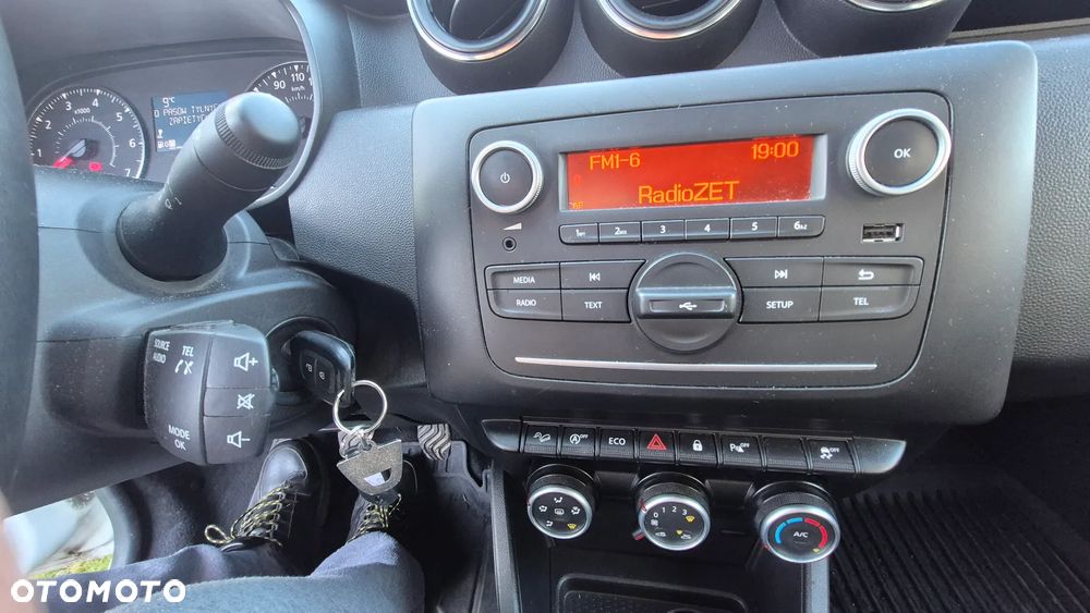 Dacia Duster TCe 130 2WD GPF Prestige - 12