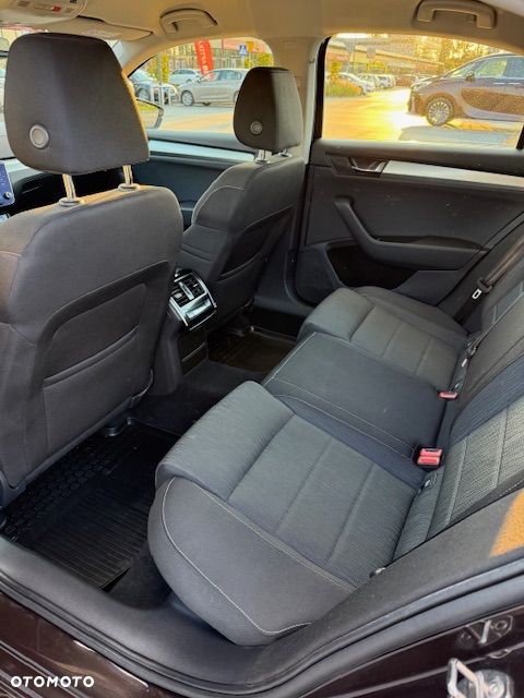 Skoda Superb 2.0 TDI 4x4 Style DSG - 11