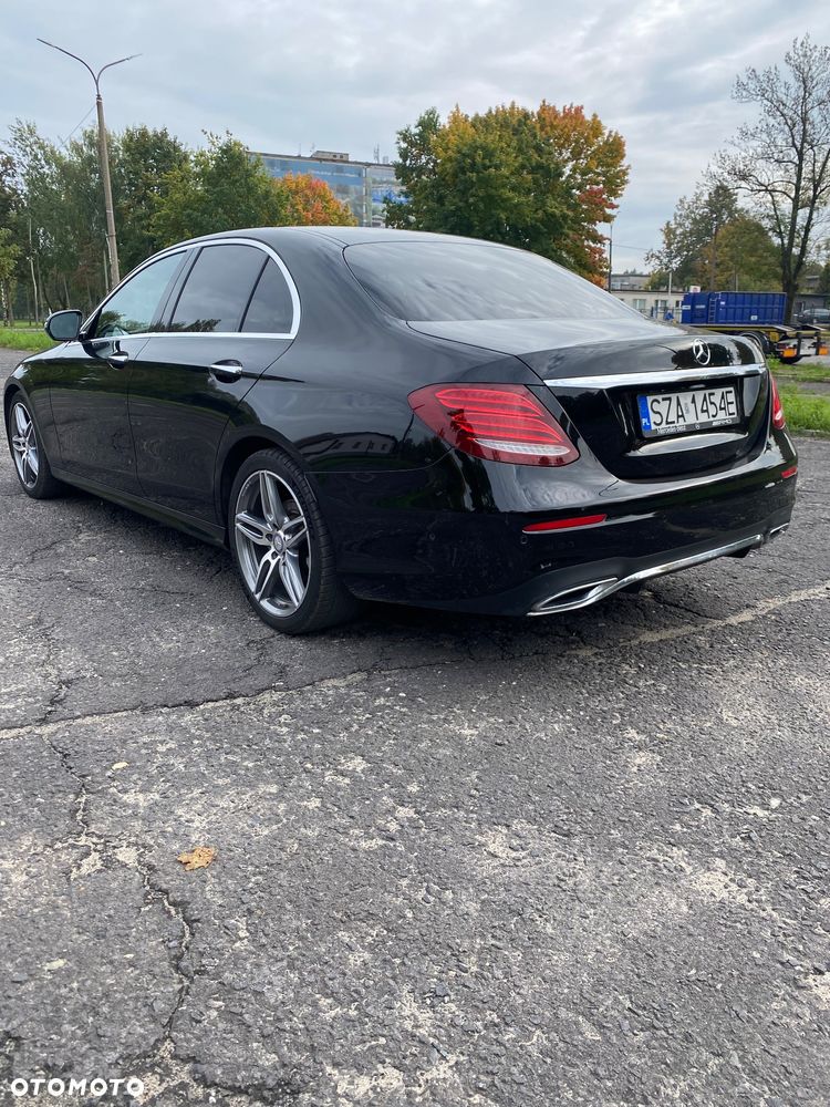 Mercedes-Benz Klasa E 220 d 9G-TRONIC - 3
