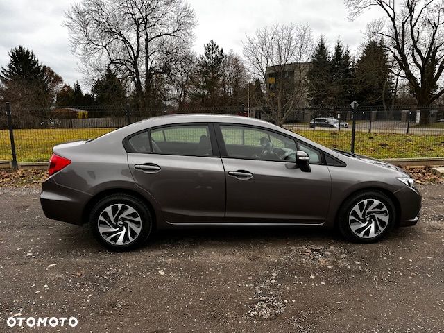 Honda Civic 1.8 i-VTEC Elegance - 3