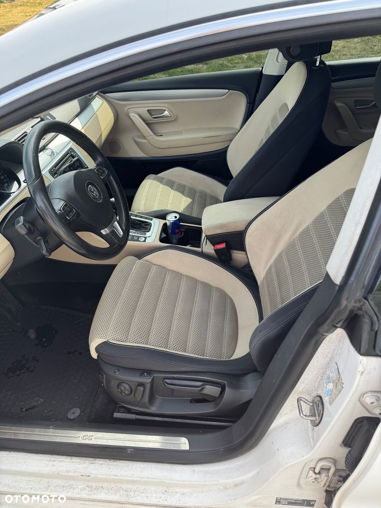 Volkswagen CC - 9