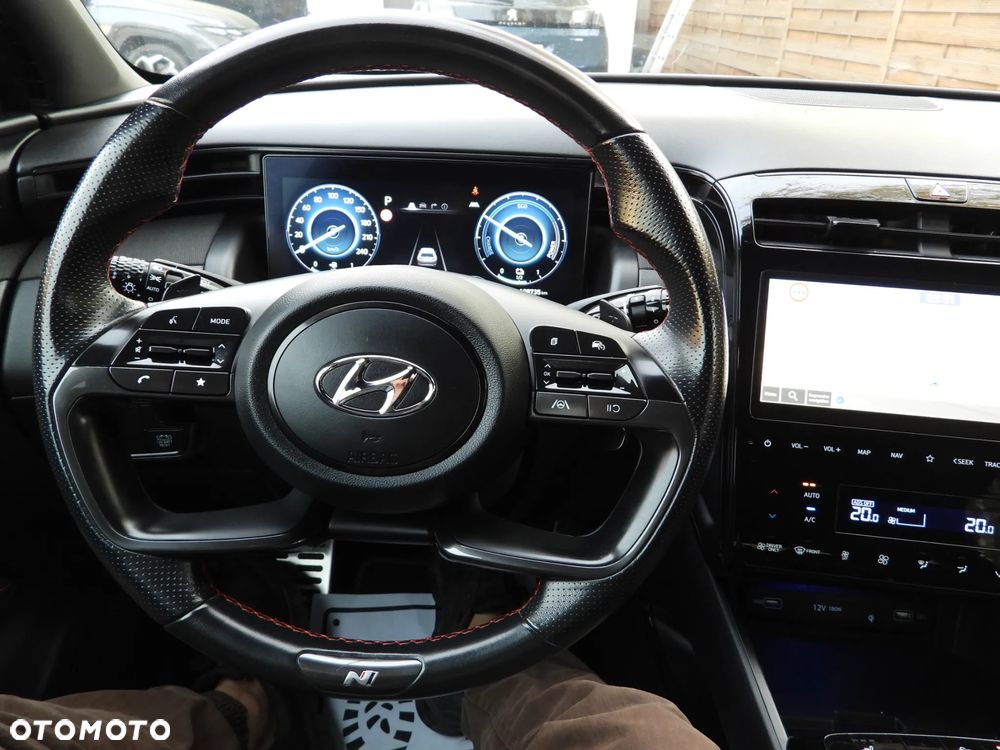 Hyundai Tucson 1.6 T-GDi HEV Executive N Line 4WD - 32