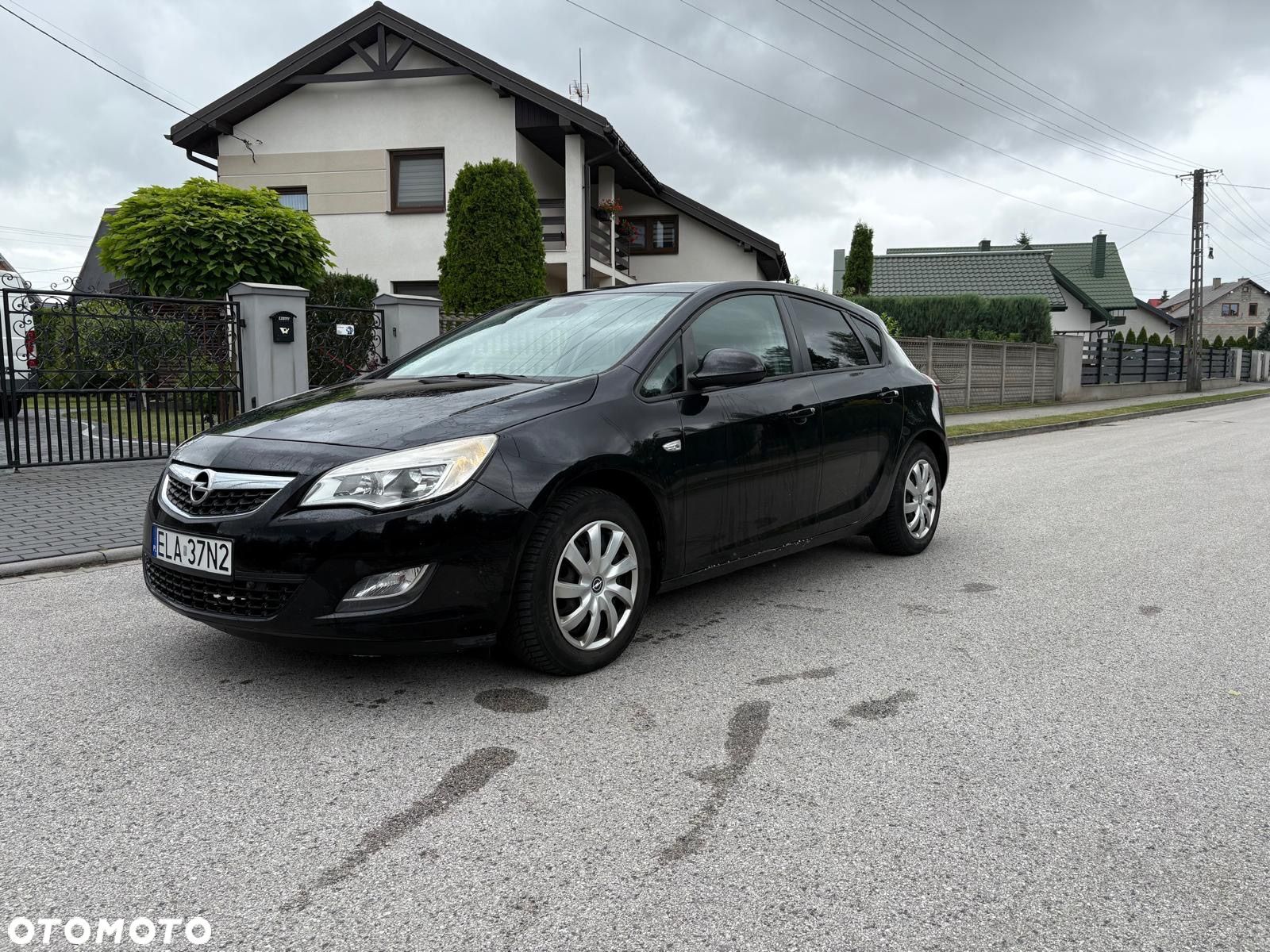 Opel Astra 1.4 Turbo Cosmo - 1