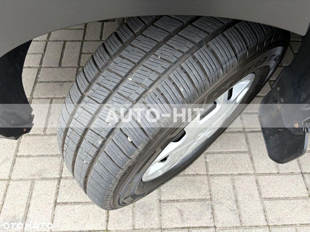 Ford Transit - 19