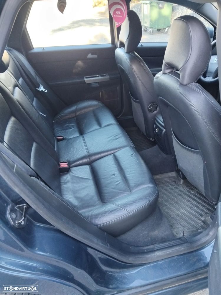 Volvo V50 - 10
