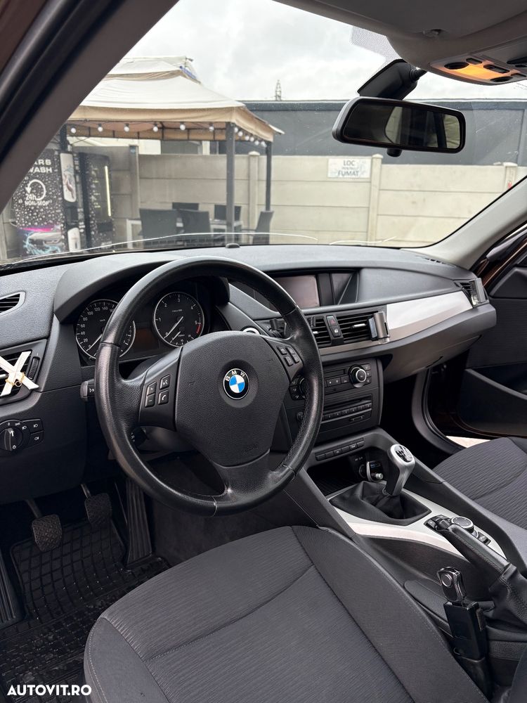 BMW X1 sDrive18d - 7