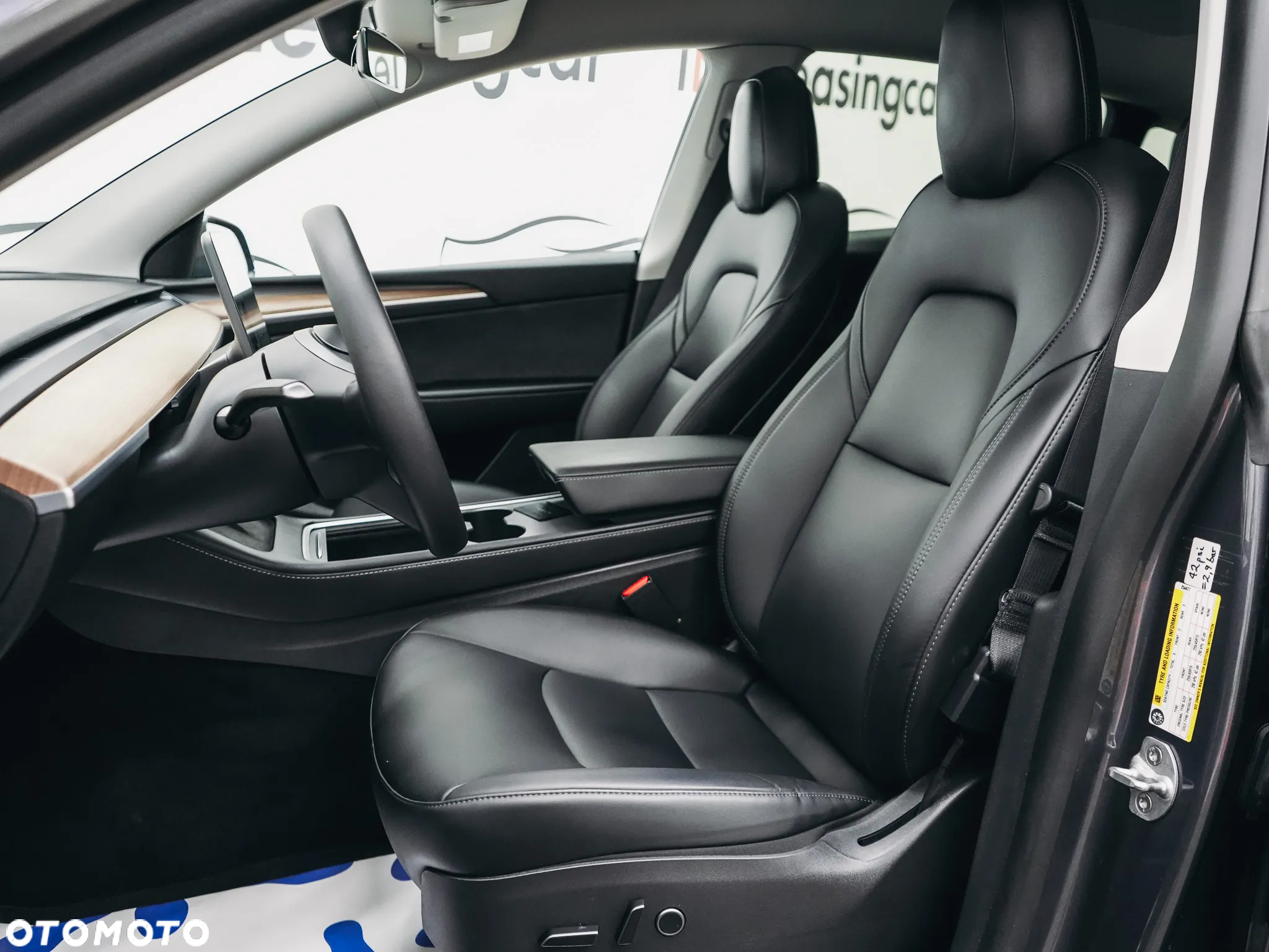 Tesla Y Model Long Range Dual Motor AWD - 15