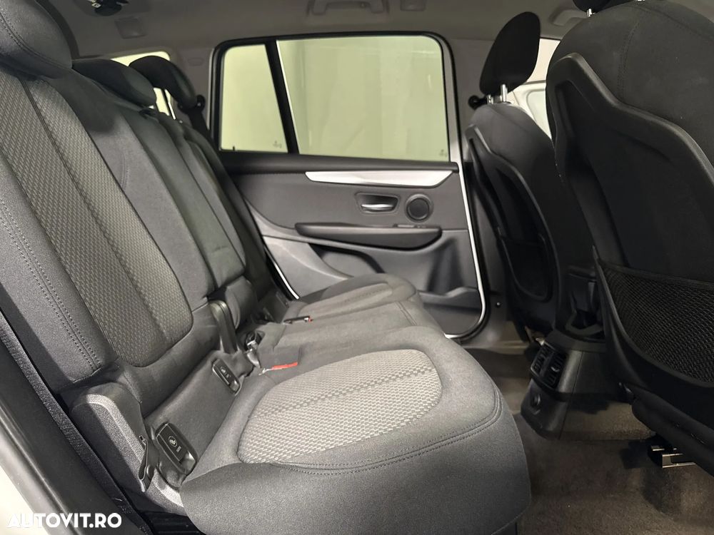 BMW Seria 2 - 13