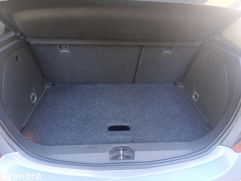 Opel Corsa 1.4 Cosmo - 23