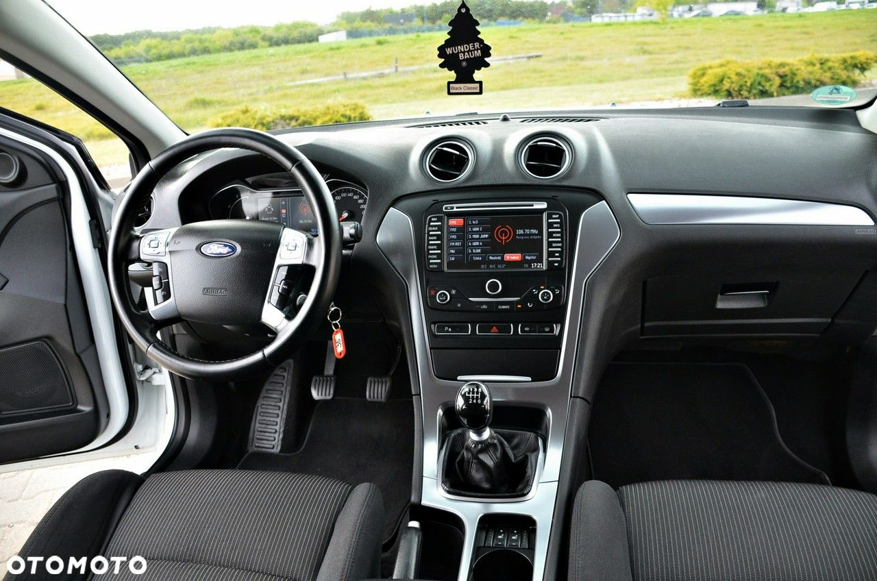 Ford Mondeo - 19