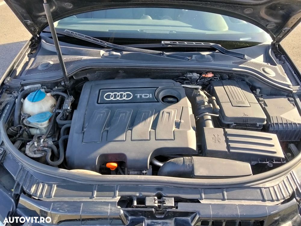 Audi A3 ack 1.6 TDI Attraction - 8