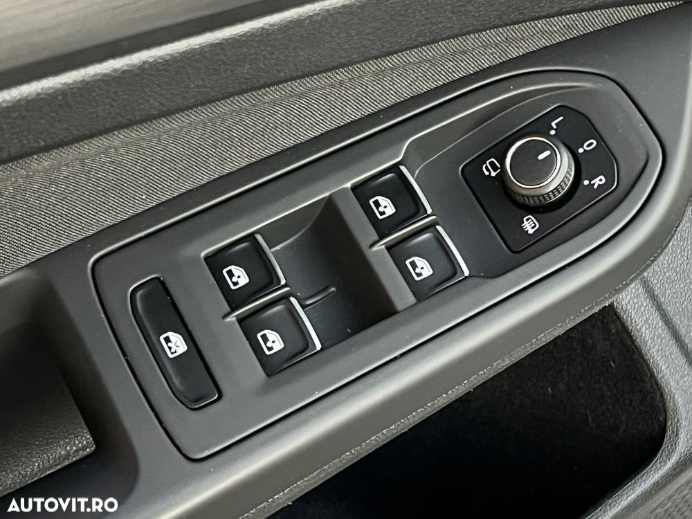 Volkswagen Golf 2.0 TDI SCR DSG Style - 20