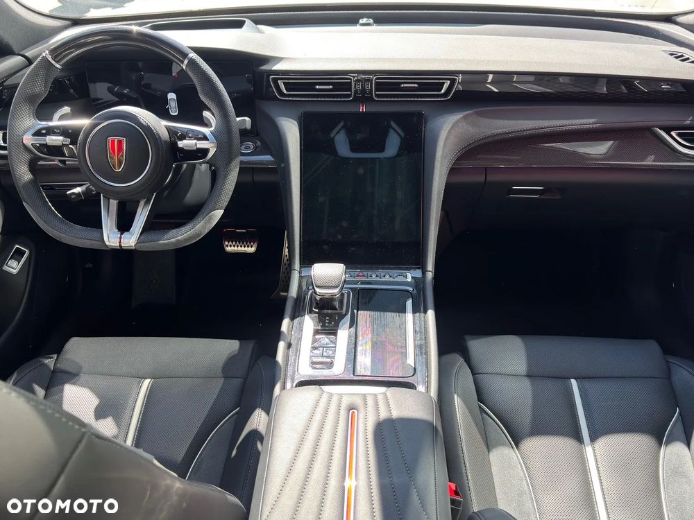 Hongqi H6 2.0T Deluxe - 13