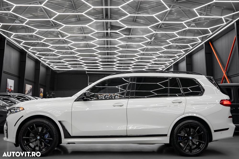 BMW X7 M50i - 32