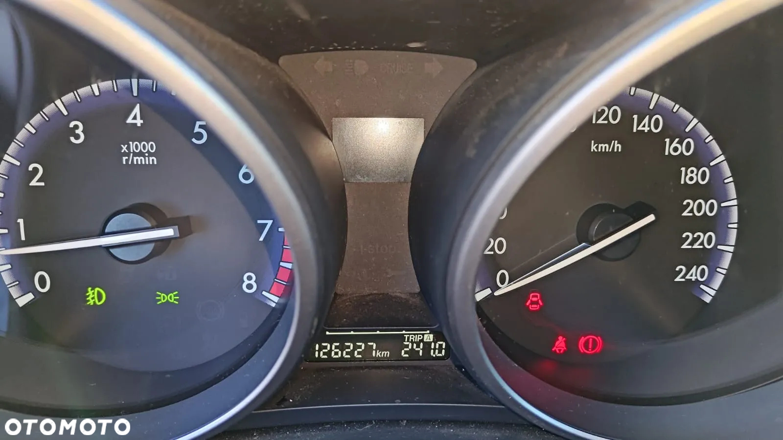 Mazda 3 1.6 Exclusive + - 14